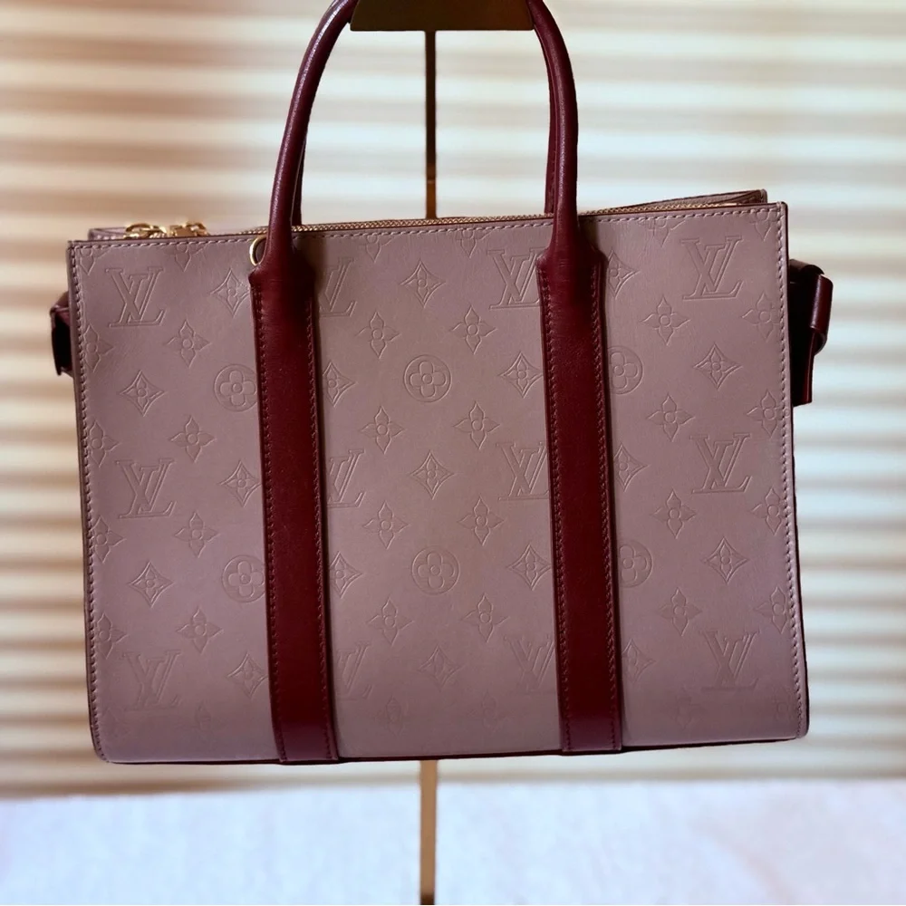 Louis Vuitton Monogram Cuir Plume Very Tote MM Mastic Raisin - Picture 2 of 12